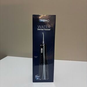 NWT Black Water Dental Flosser